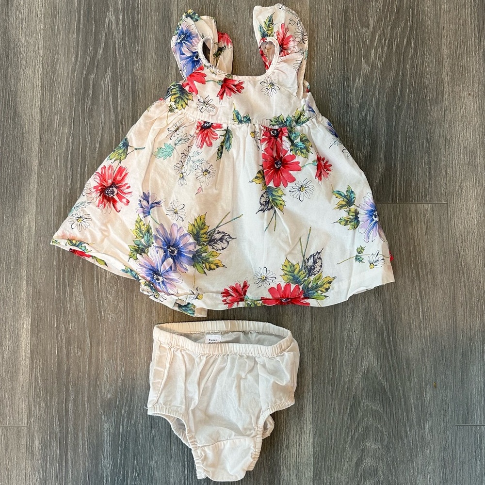 Baby Gap Floral Dress with Bloomers Size 6-12 months